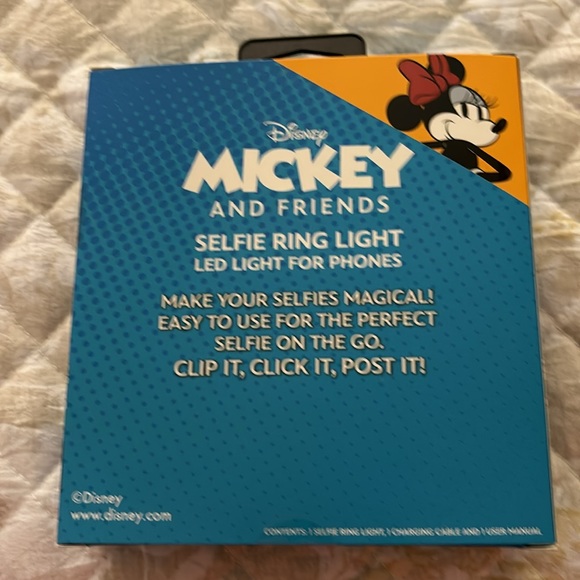 New! Mickey and Friends selfie Ring light! - Picture 2 of 9